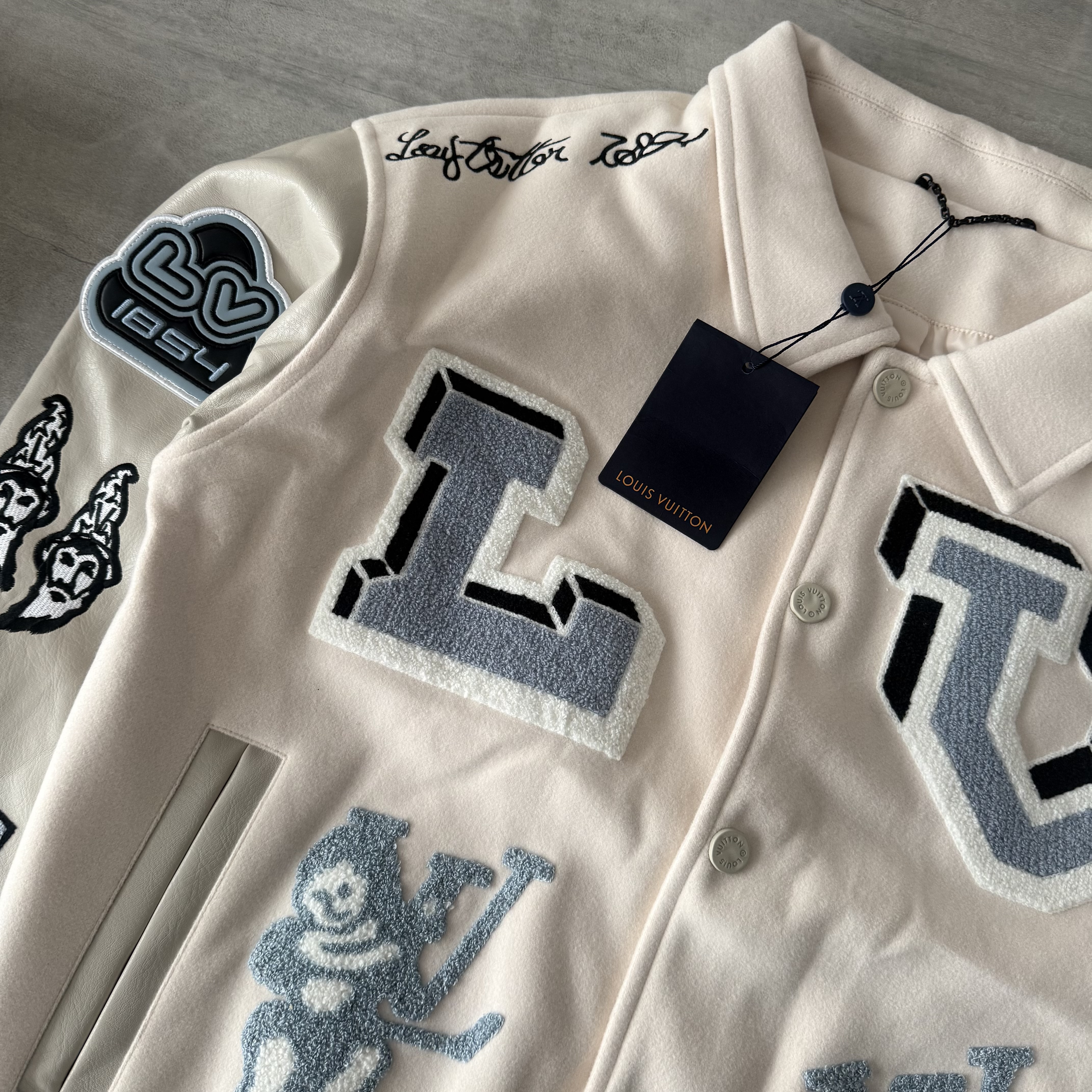 Imagen 3 de Louis Vuitton Multi-Patches Mixed Leather