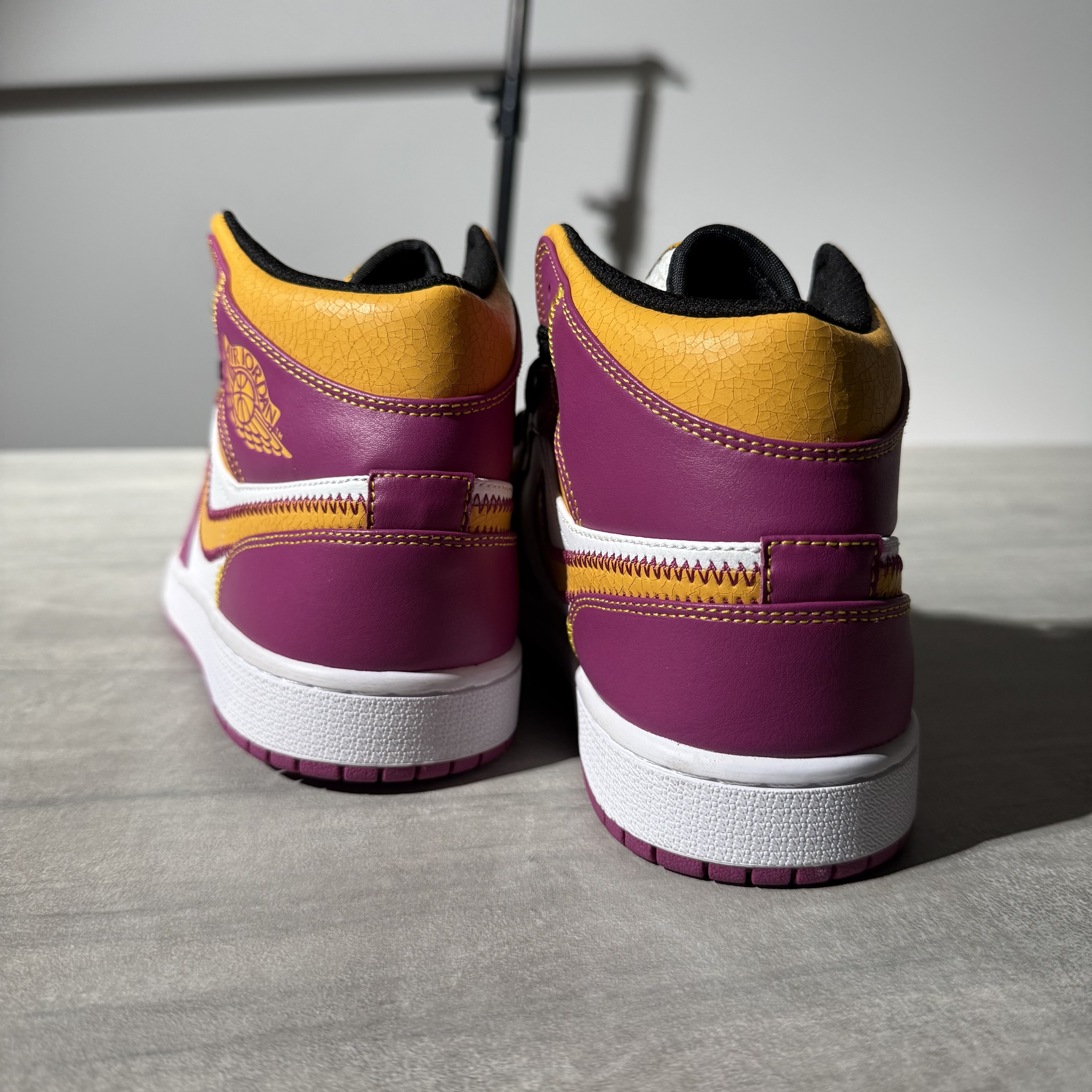 Imagen 3 de Jordan 1 Mid Día De Los Muertos