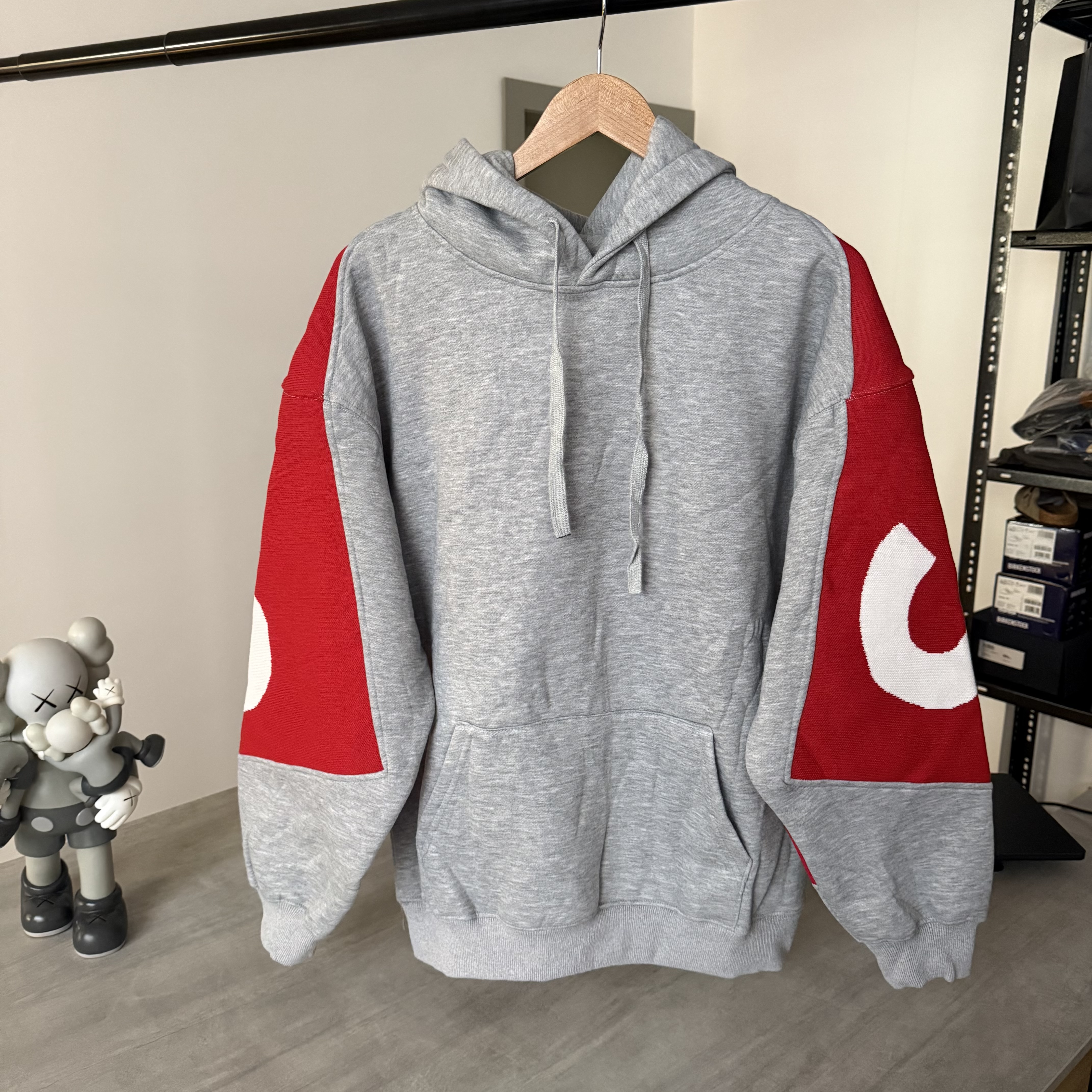 Imagen 2 de SUPREME BIG LOGO JACQUARD HOODED