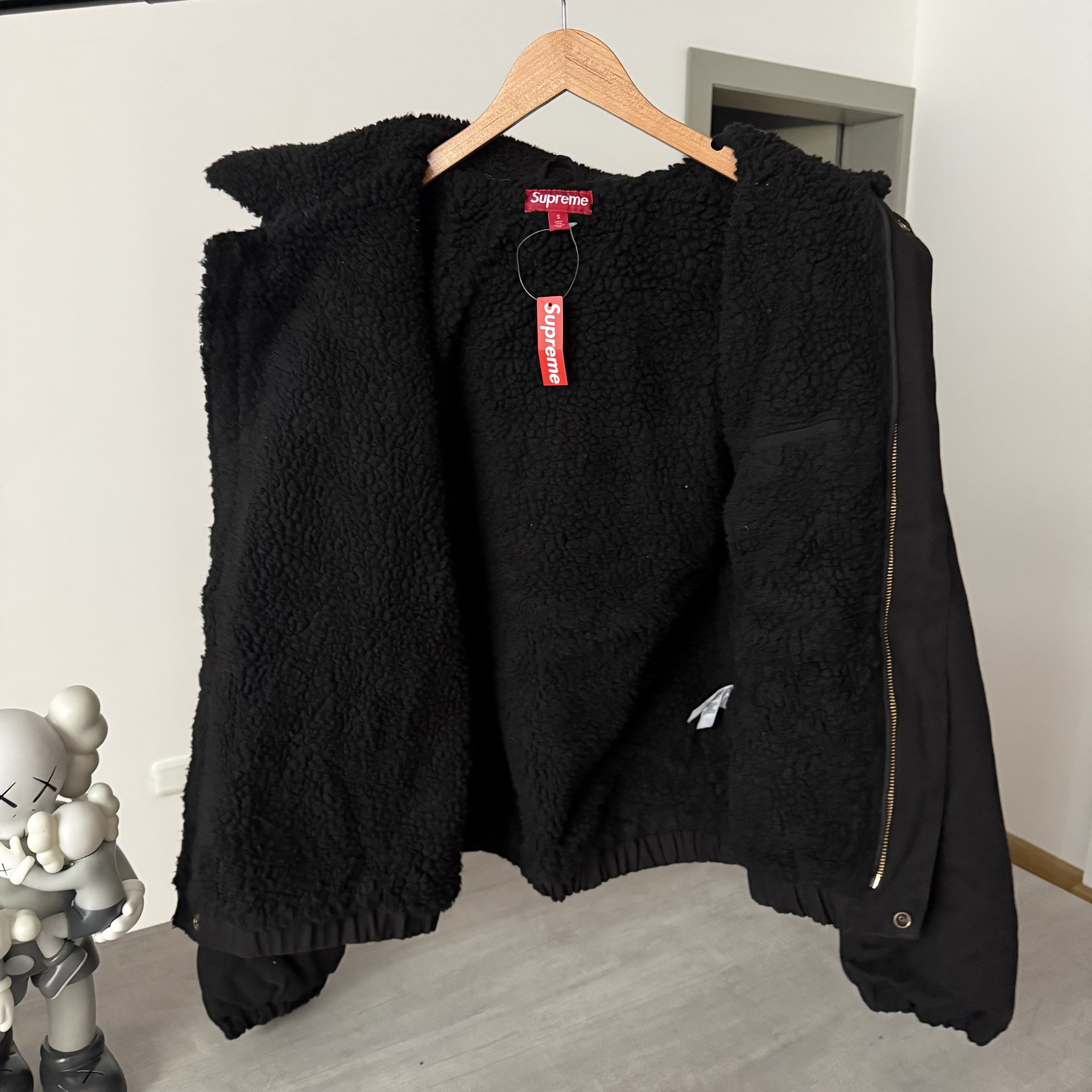 Imagen 5 de Supreme Faux Shearling Lined Bomber Jacket Black